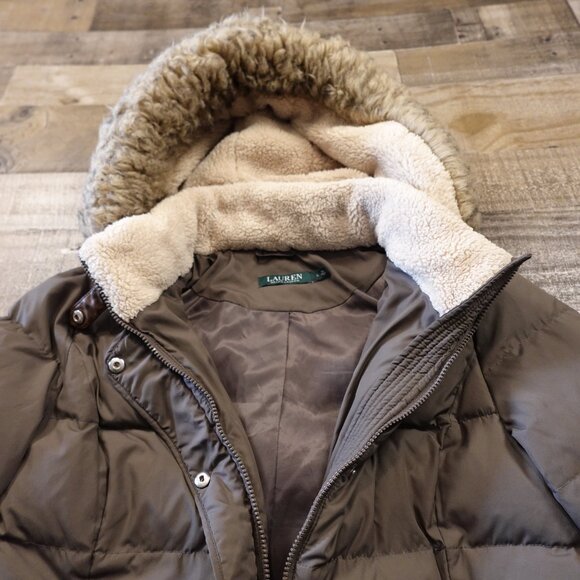 Lauren Ralph Lauren Down Puffer Coat Women’s Large Taupe Hooded Faux Fur - Picture 3 of 16
